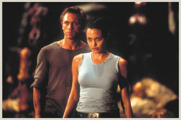Daniel Craig in Tomb Raider