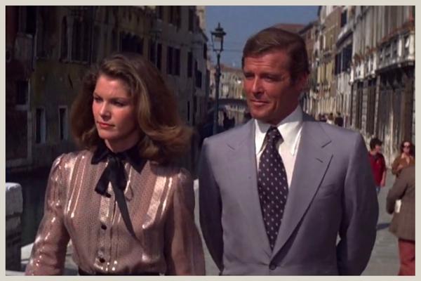James Bond and Dr Goodhead in Venice