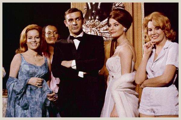 Sean Connery and 4 Bond girls from Thunderball